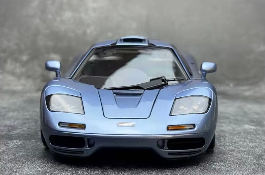 McLaren F1 1/18 ダイキャストミニカー