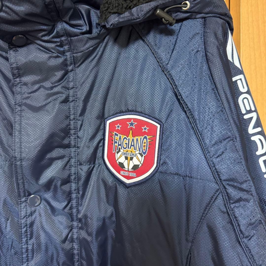 激レア選手支給品？★ファジアーノ岡山 ベンチコート 厳寒の秋春制対策に！