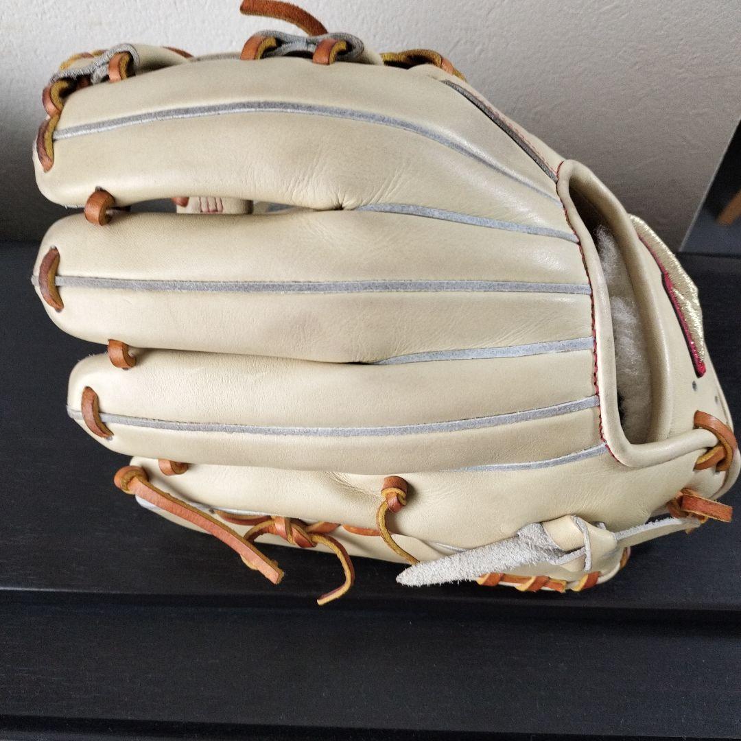 【美品】硬式野球グローブ ミズノ グローバルエリートJAPAN 定価62700円