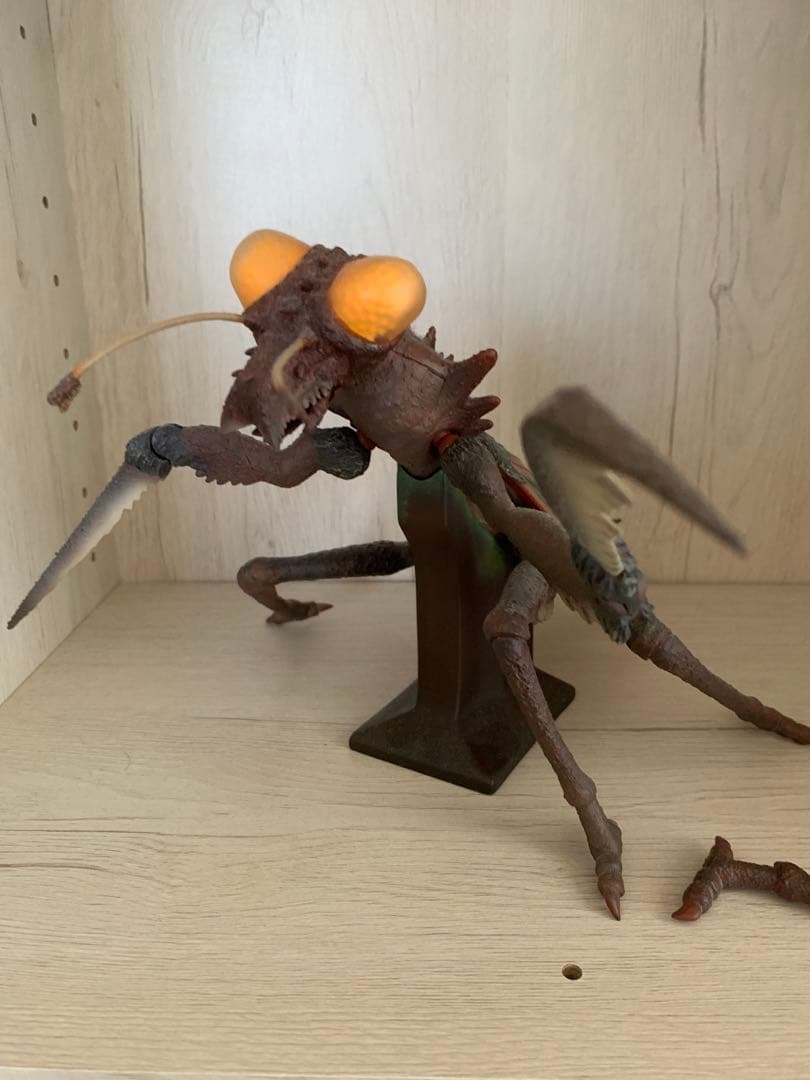 カマキラス　少年リック エクスプラス　大怪獣シリーズ　フィギュア　箱無し・脚破損