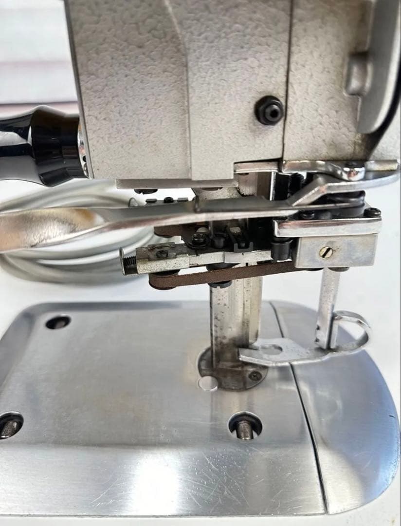 KM裁断機 ★布裁断★KS-EU★堅刃裁断機★纒め切り機械★カッティングマシーン