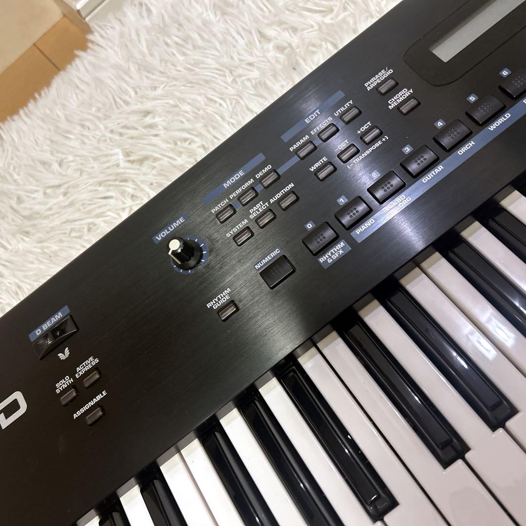 【美品】Roland JUNO-D シンセサイザー ペダル付 廃盤