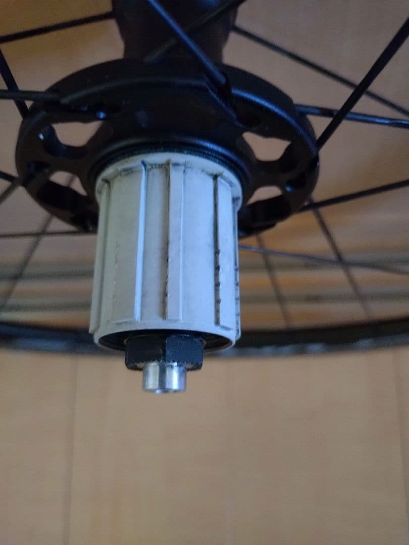 フルクラム レーシングクアトロカーボン