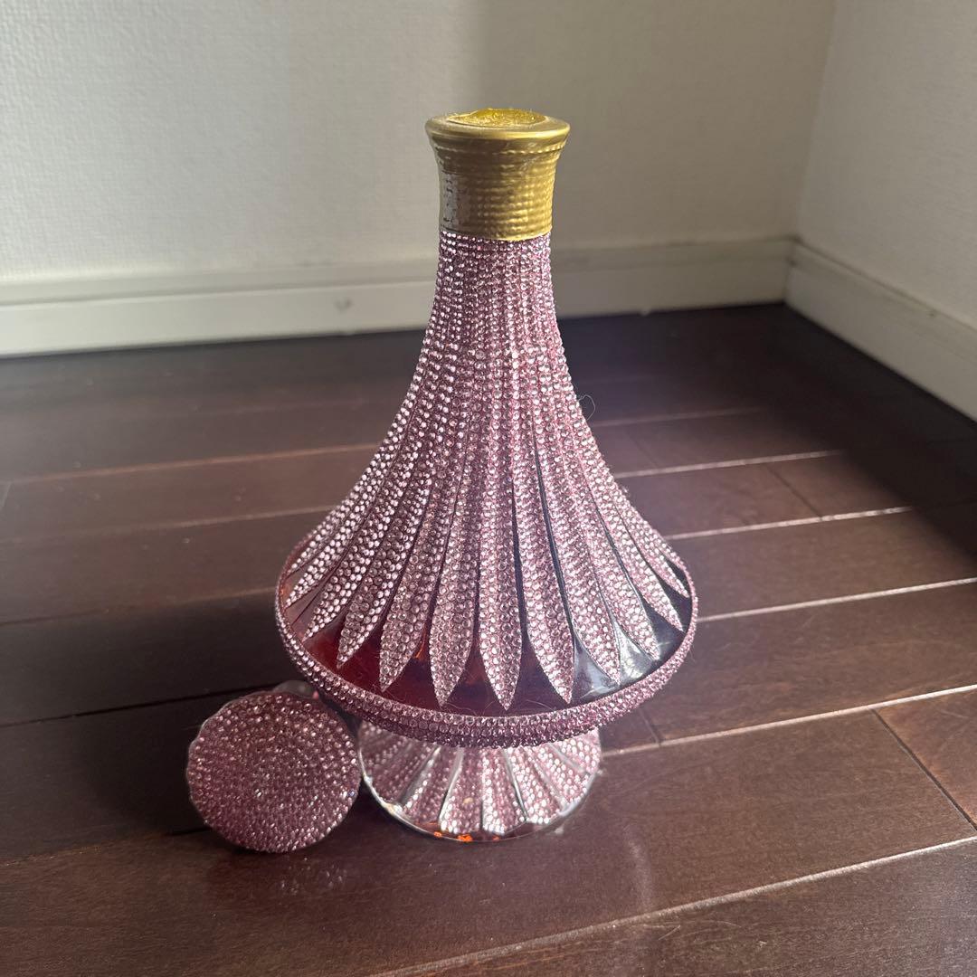 ピンククリスタルデカンタボールキャップ付き