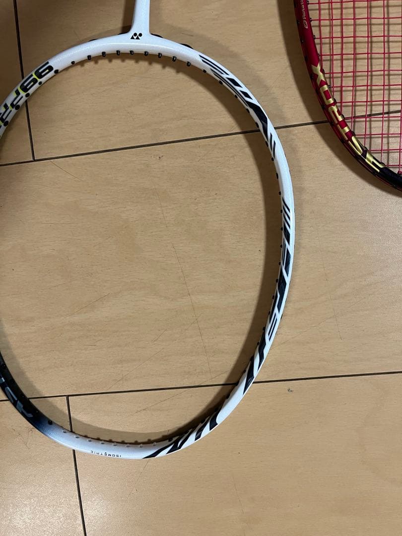 アストロクス99Pro 白い方