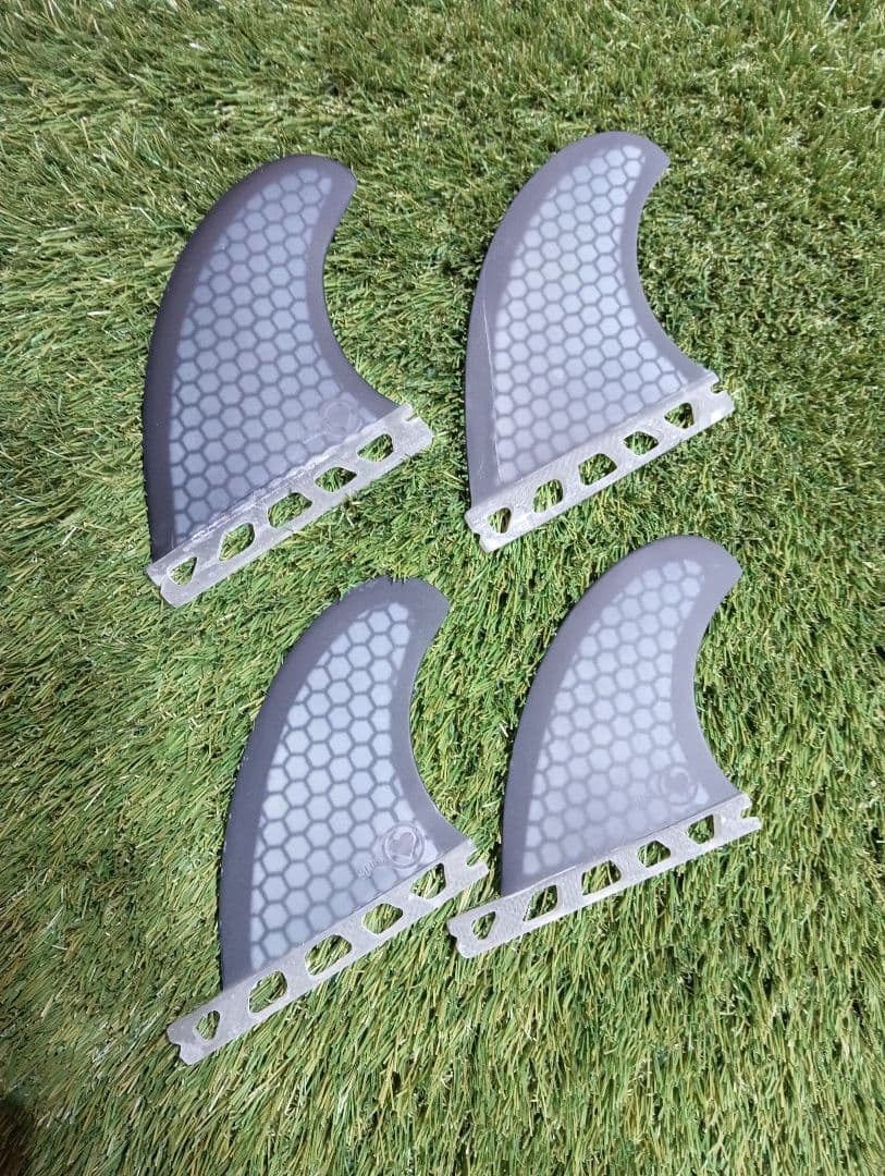 ブラックハート　BHQ クアッドフィン　セット　フューチャーフィン　ボックス