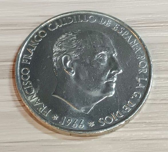 1966年 スペイン100ペセタ銀貨 旧貨幣 外国