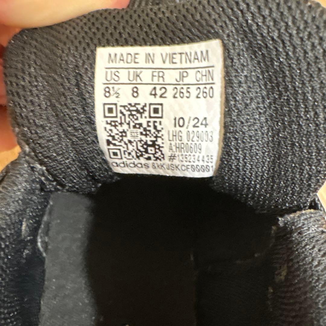 adidas バレボールシューズ