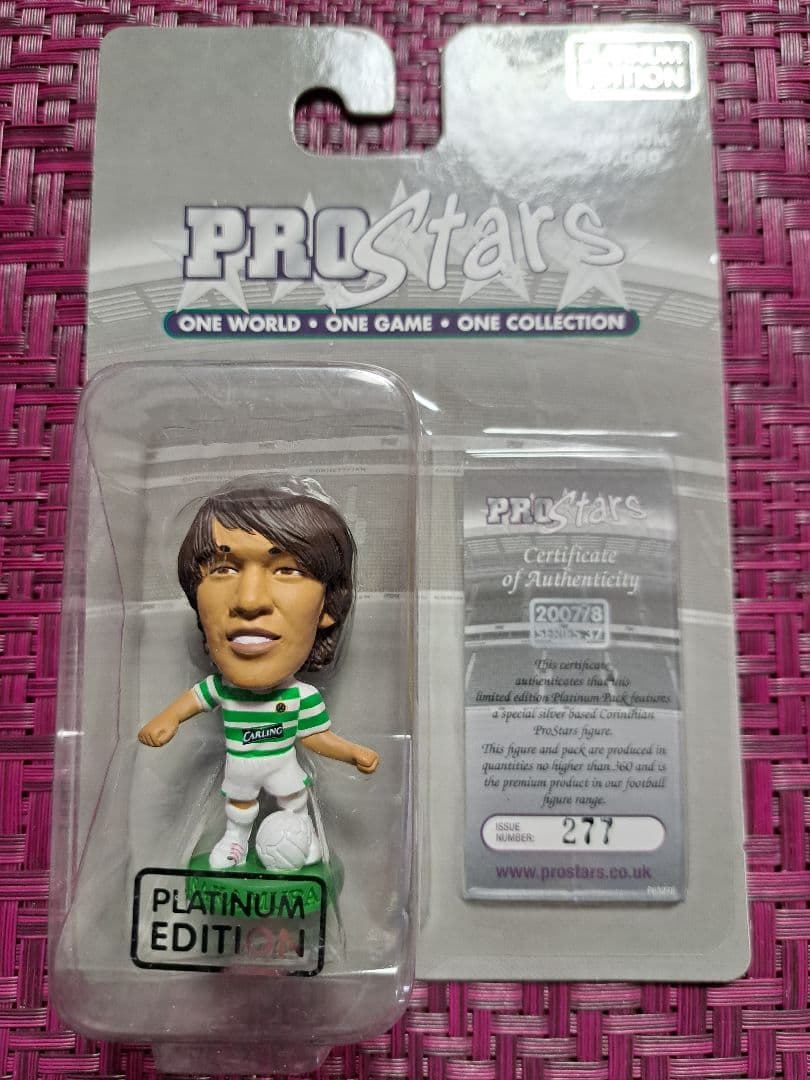 ★週末特価★コリンシアン中村俊輔フィギュア　プラチナム