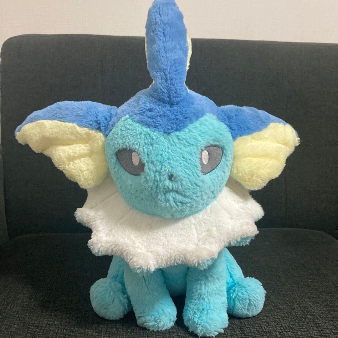 ポケモンセンター　ふわふわ抱きぬいぐるみ シャワーズ