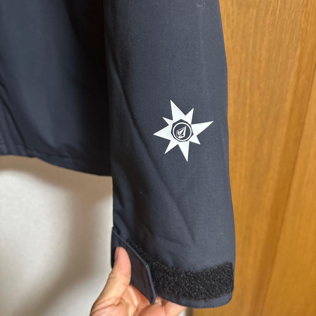 VOLCOM スノボウェア上下 M 黒