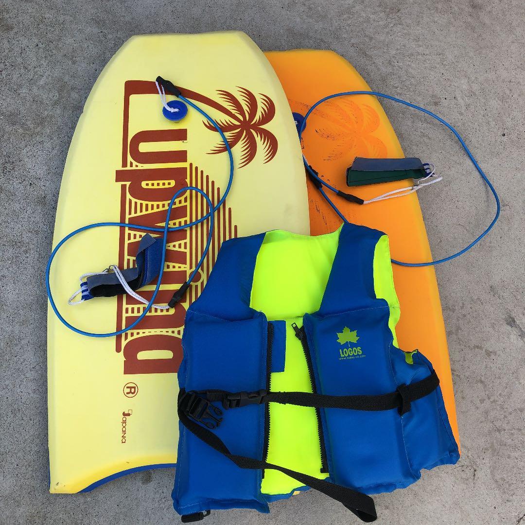 サーフボード2つ&救命胴衣(サイズ小さめ)