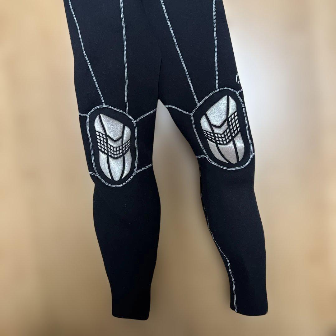 一回着用のみ美品‼️BILLABONGシーガルウェットスーツブラック