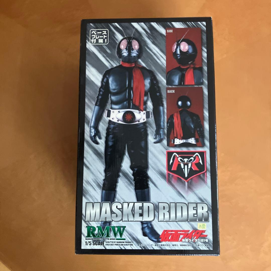 m*o様 【未使用品】レインボー造形企画　1/5 仮面ライダー旧1号 スタチュー