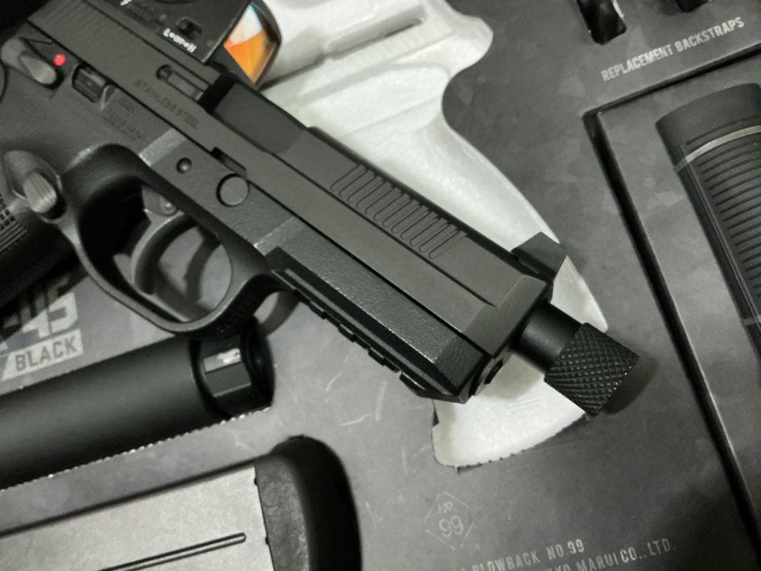 FNX45 タクティカル 東京マルイ ガスガン　ハンドガン