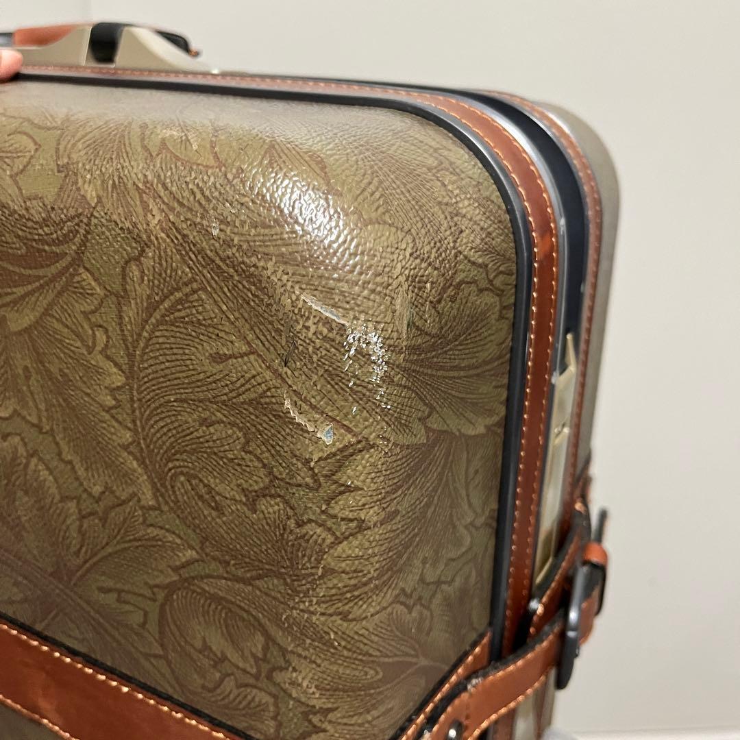 サムソナイト　クラシック・クラブ　4輪　スーツケース　キャリーケース