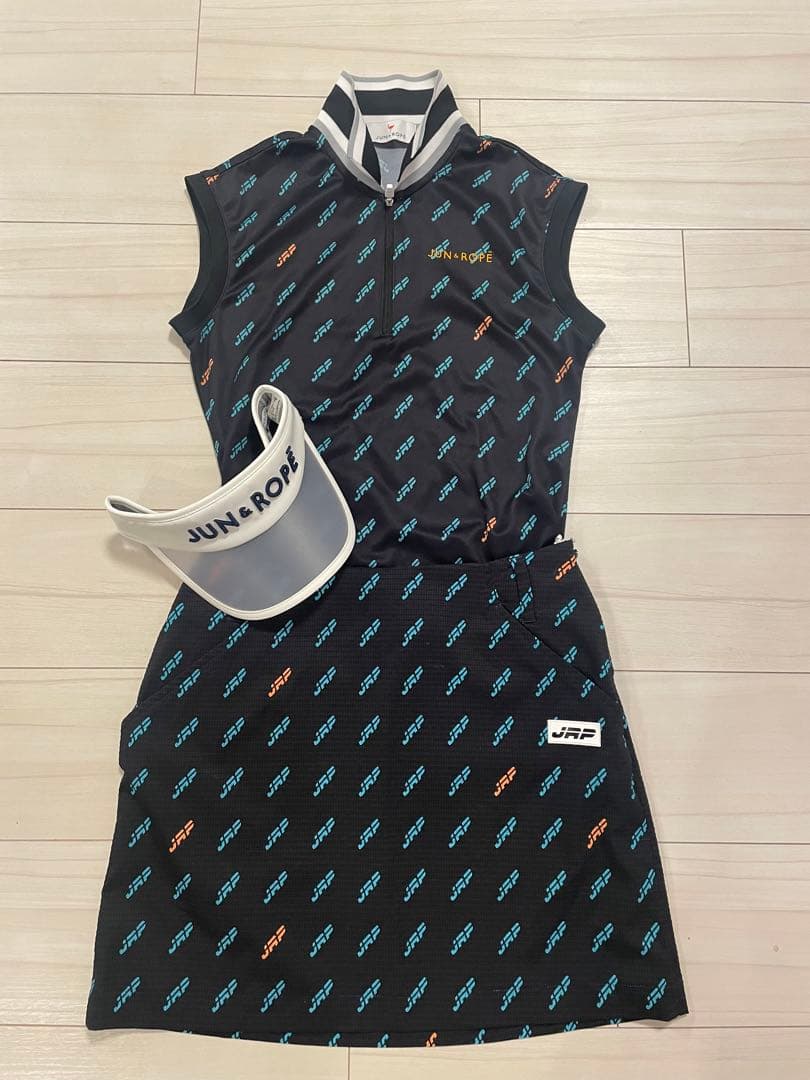 【⭐︎美品⭐︎】ジュンアンドロペ　トップス＆スカート