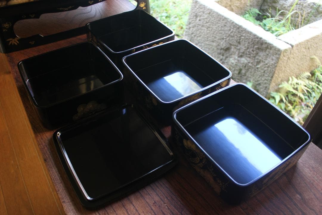 デッドストック！！極上松竹梅鶴亀沈金の映える輪島塗屠蘇器重箱揃い（検重箱お重