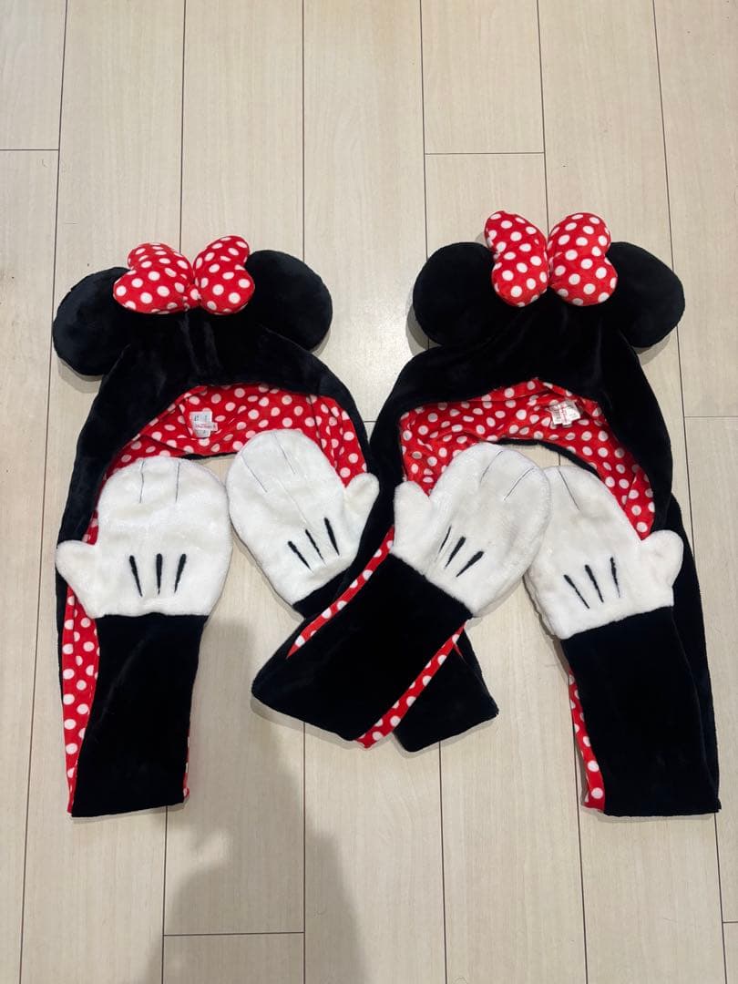 ミニー マフラーキャップ 水玉 赤 黒 2個セット