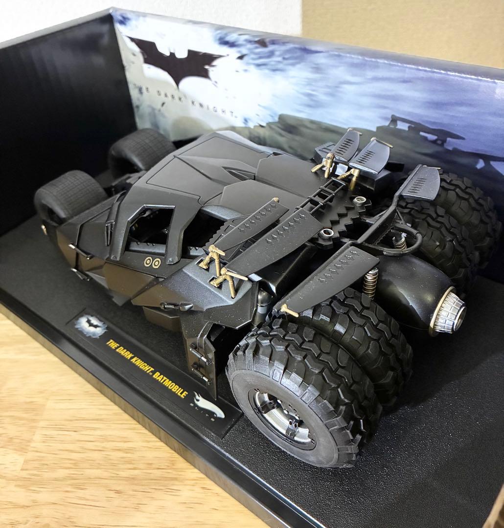 HotWheels Elite 1/18ダークナイト バットモービル バットマン