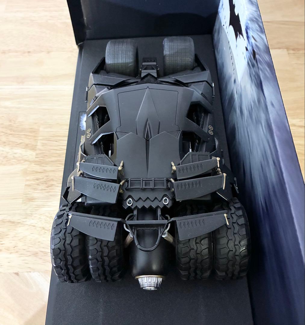 HotWheels Elite 1/18ダークナイト バットモービル バットマン