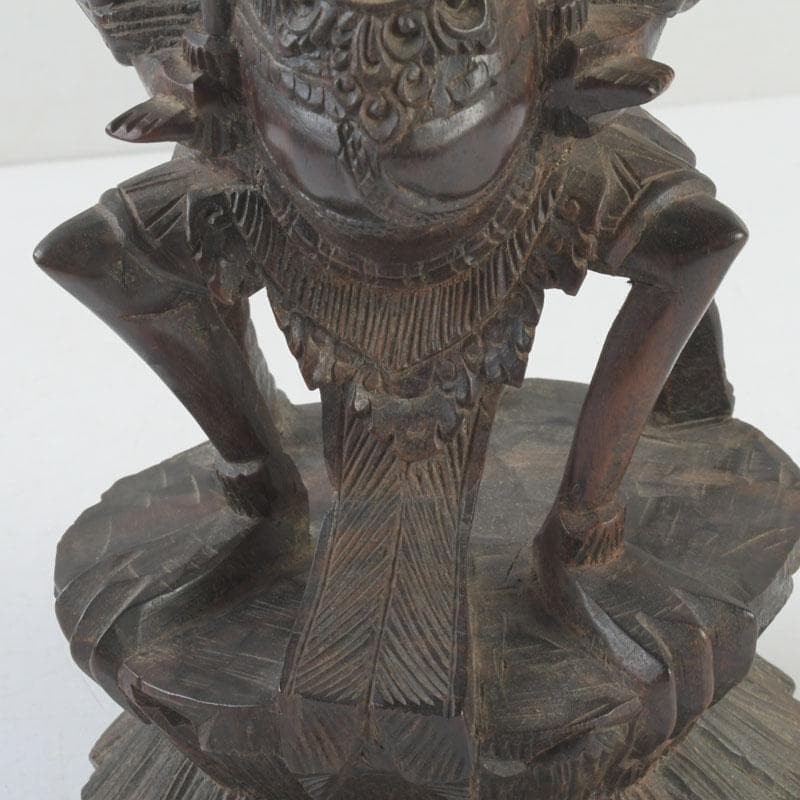 バリ島　インドネシア　木彫　ガルーダ像　置物　V　9380