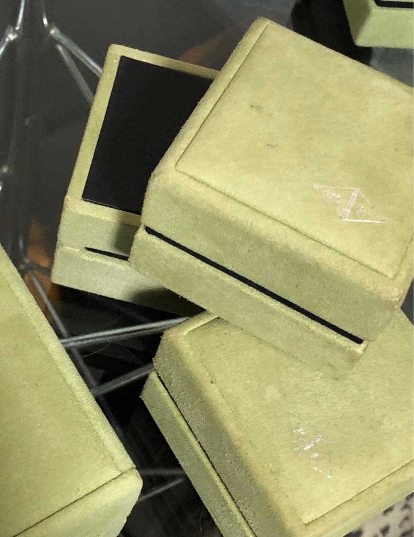 ヴァンクリーフ＆アーペル　アクセサリーケース　ピアスケース　ブレスレットケース等