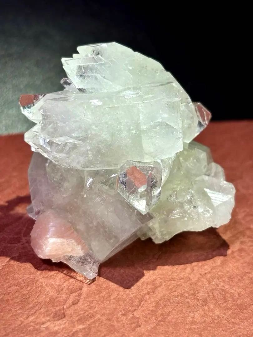 【レア】グリーンアポフィライト 原石 インド産 魚眼石 鉱物標本 天然石