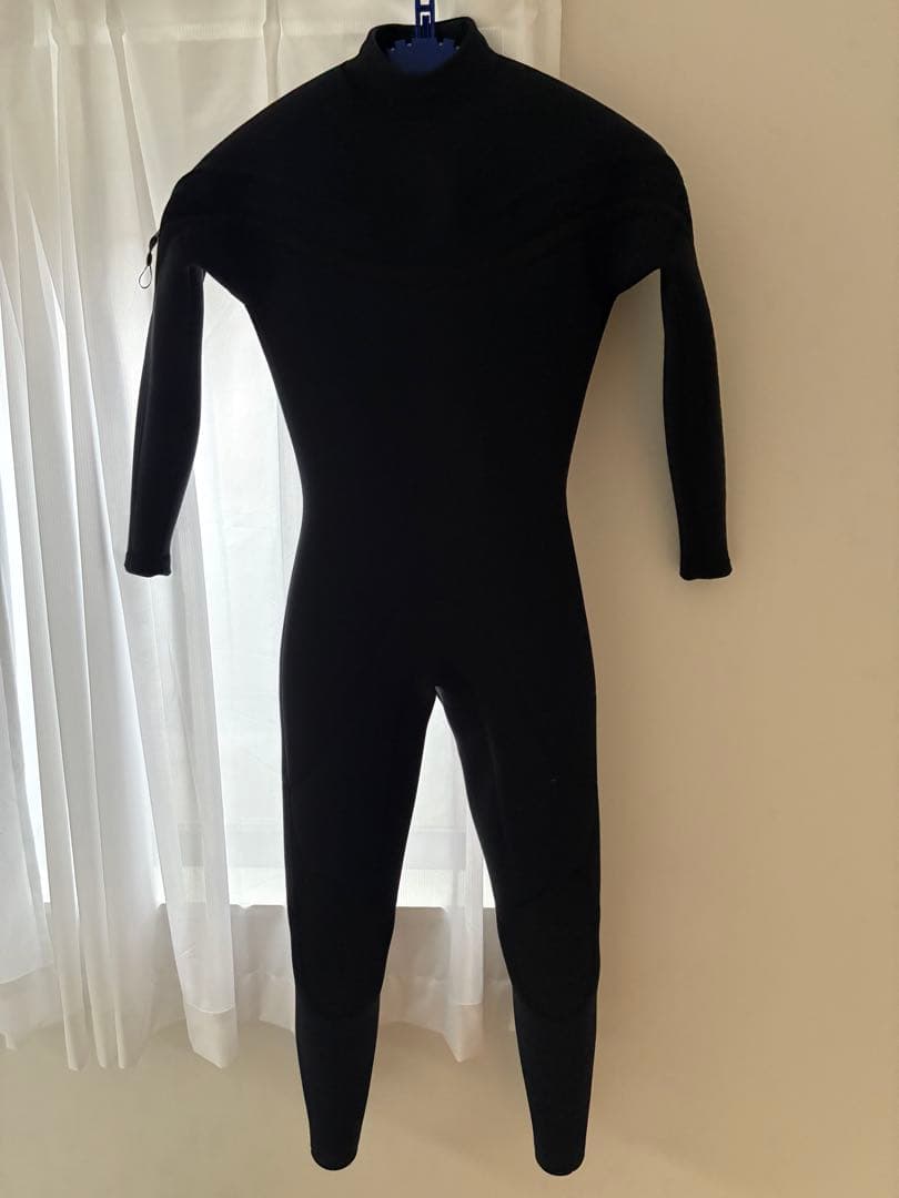 ウェットスーツ ジャーフル3✖️2 黒