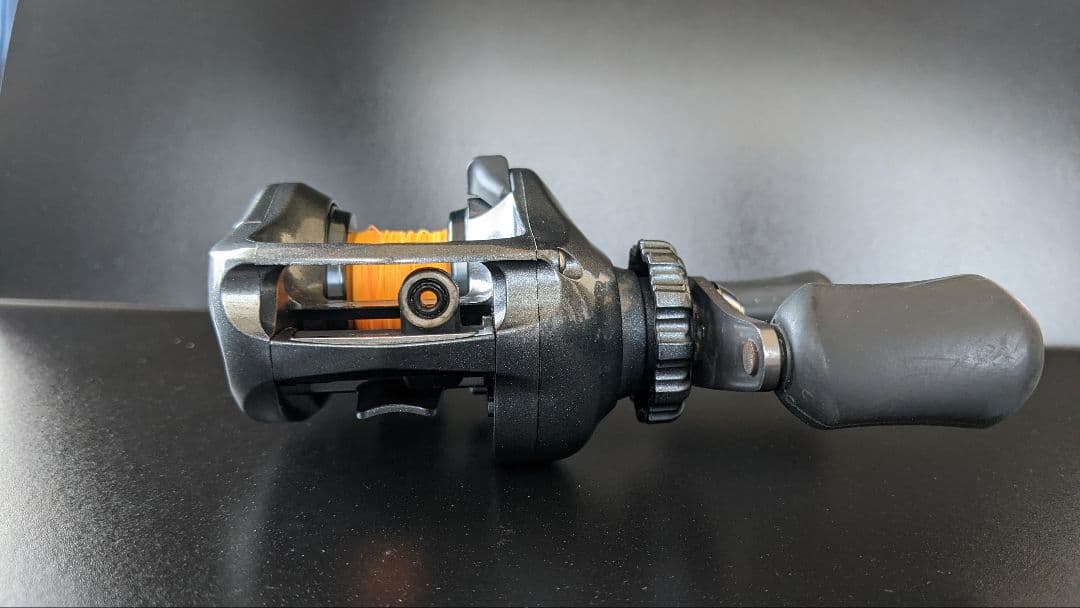 【１回使用美品】シマノ チヌマチック1001XT※左巻【替スプール付】※画像あり