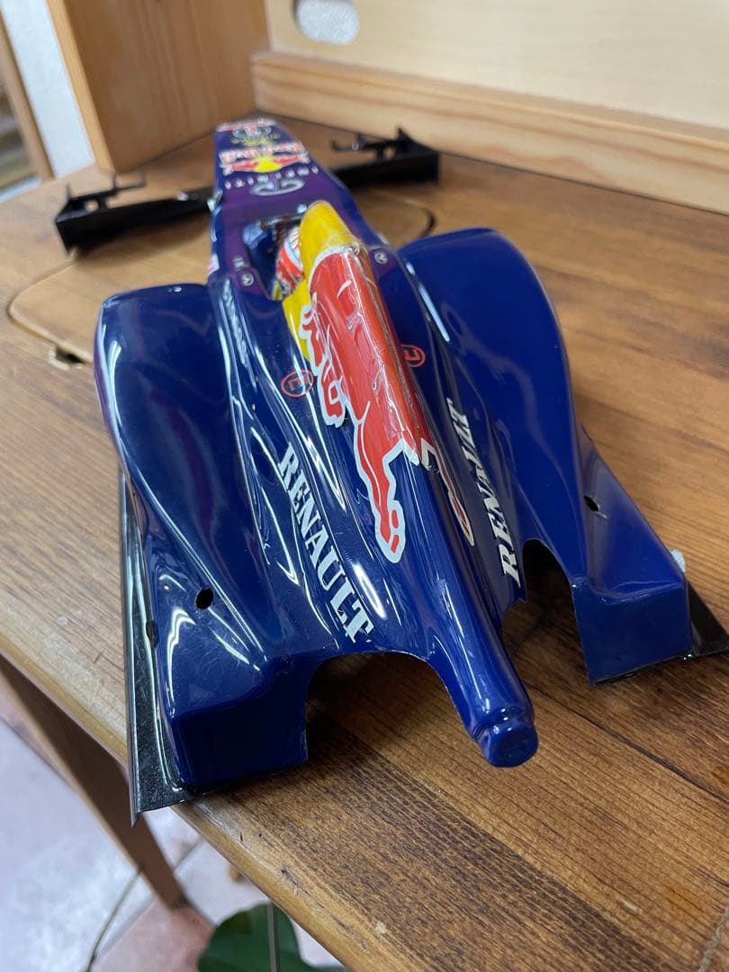 ラジコン　F1 ボディー　レッドブル　RED BULL プロトフォームF103