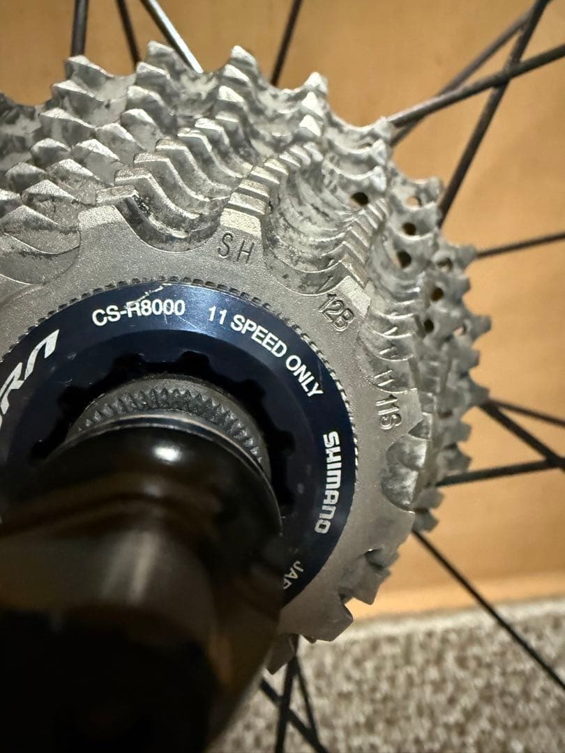 Bontrager Aeolus XXX 4 TLR Clincher ホイール