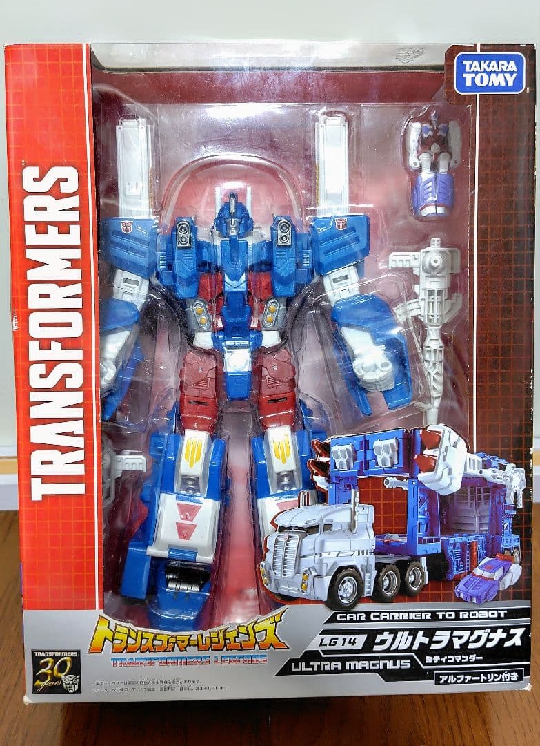未開封 ● ウルトラマグナス レジェンズ トランスフォーマー アルファトライオン
