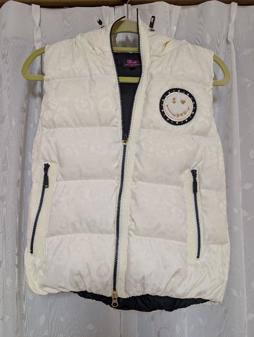 ダンスウィズドラゴン レディース ベスト Mサイズ