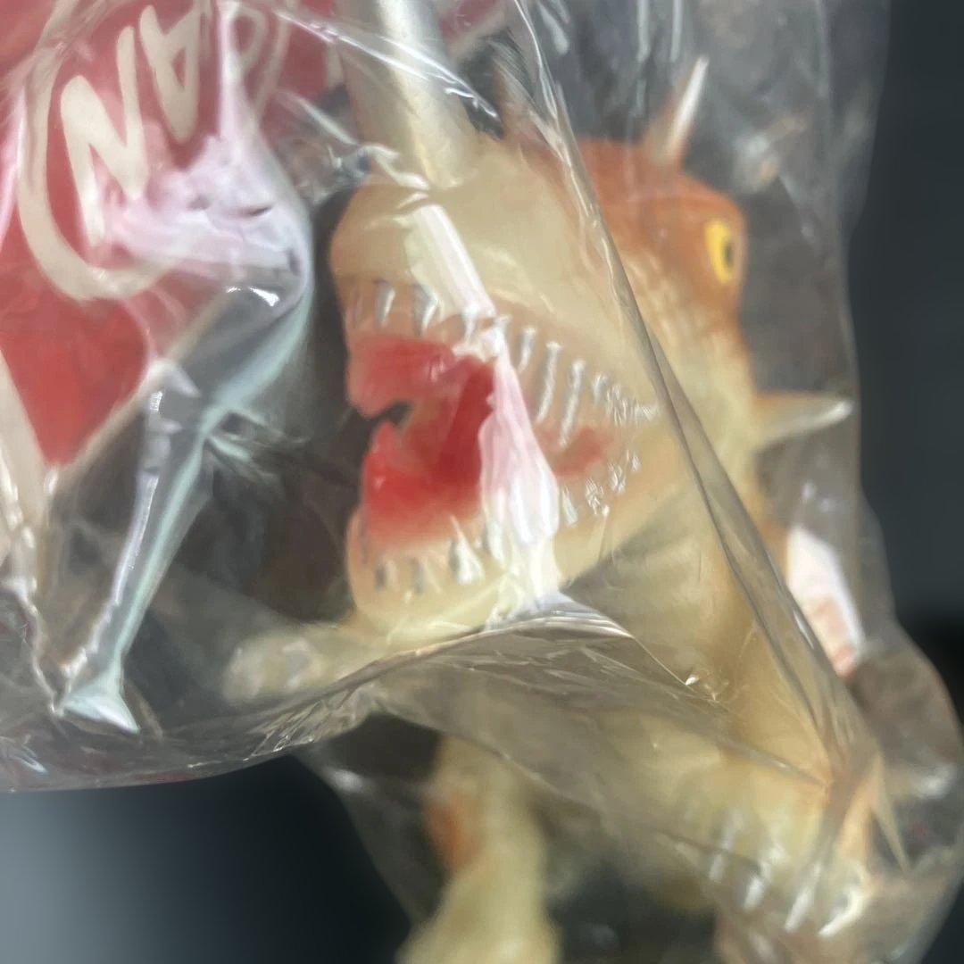 マルサン 蓄光版　バルゴン　角川映画・ガメラ ソフビ sofviフィギュア