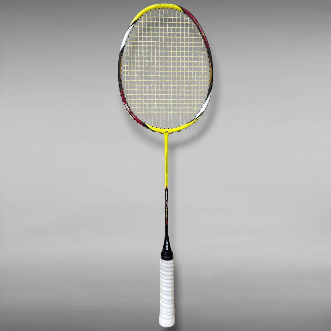 【美品】ヨネックス アークセイバー Z-スラッシュ 3UG5 バドミントン