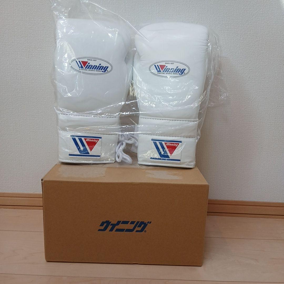 ウィニング ボクシンググローブ 14 oz ホワイトひも式