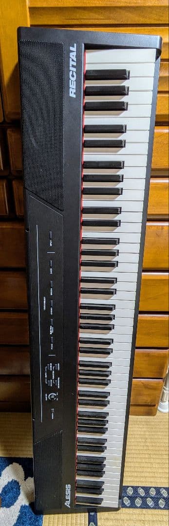 処分セール★ALESIS 電子ピアノ 88鍵盤スピーカー Recital 譜面台