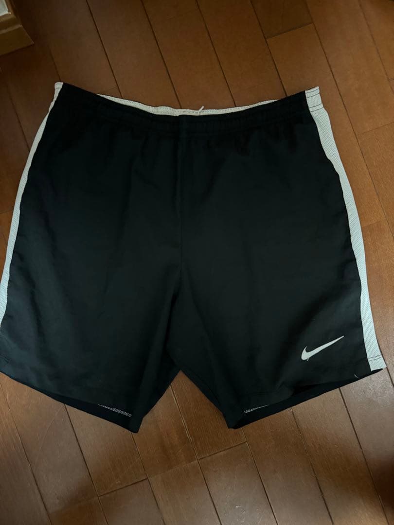 Nike DRI-FIT ブラックハーフパンツ XL