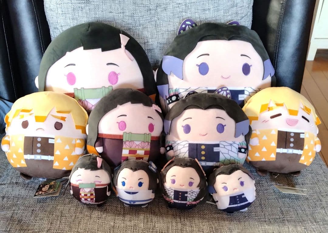 鬼滅の刃　ふわコロりん　もちころりんクッション