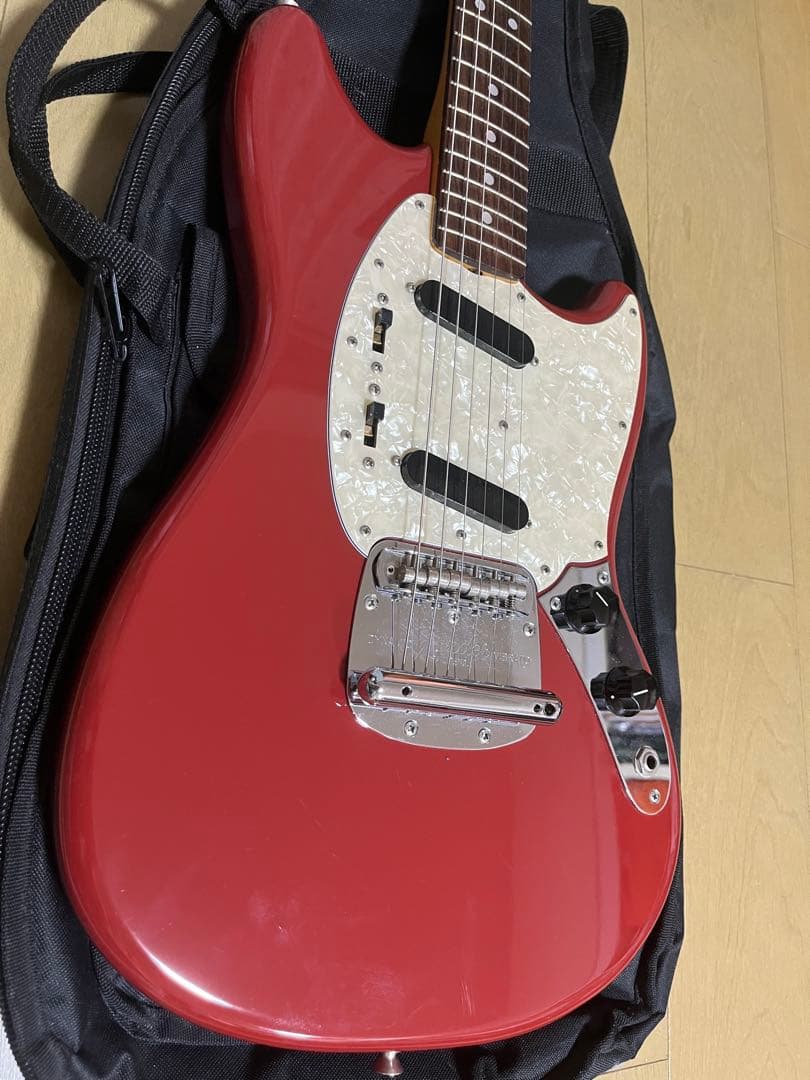 ギター Fender japan MG65 Mustang dacota red