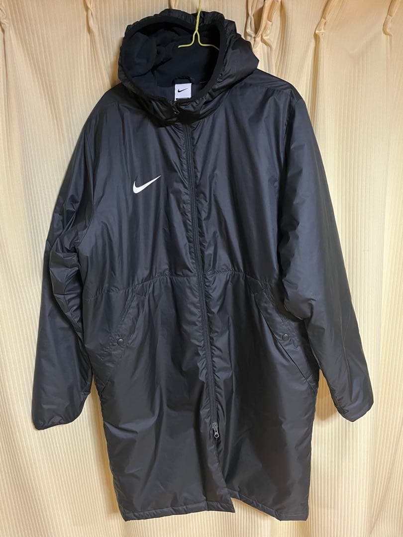 最終価格です 美品 ナイキ ベンチコート CW6767-010 ブラック XXL