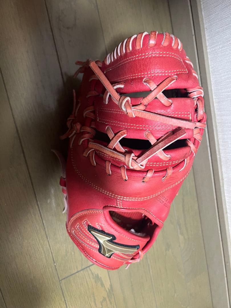 Mizuno Global Elite 赤 ファーストミット