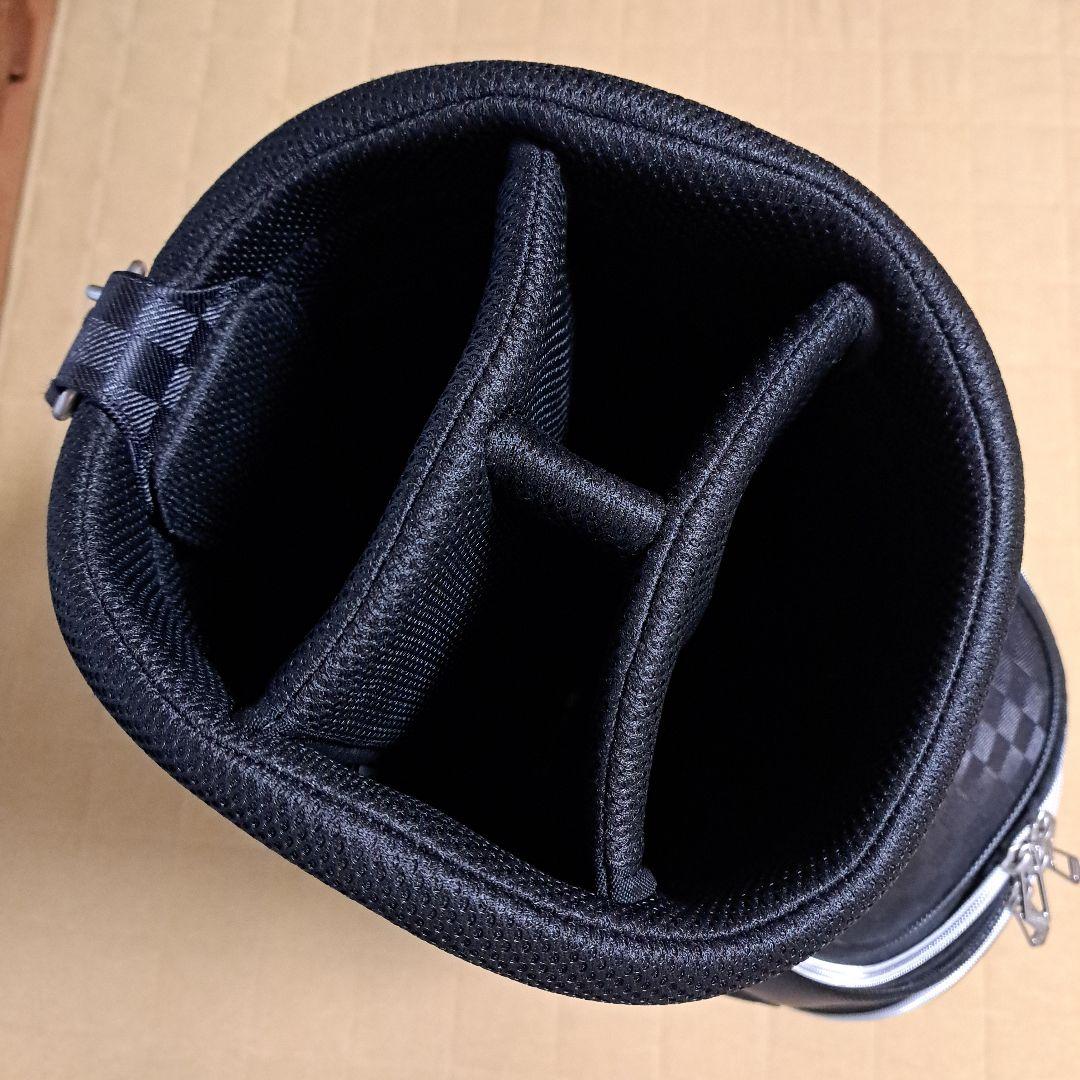 ゼクシオキャディバック、極美品！。9～9.5インチ。フード付き。