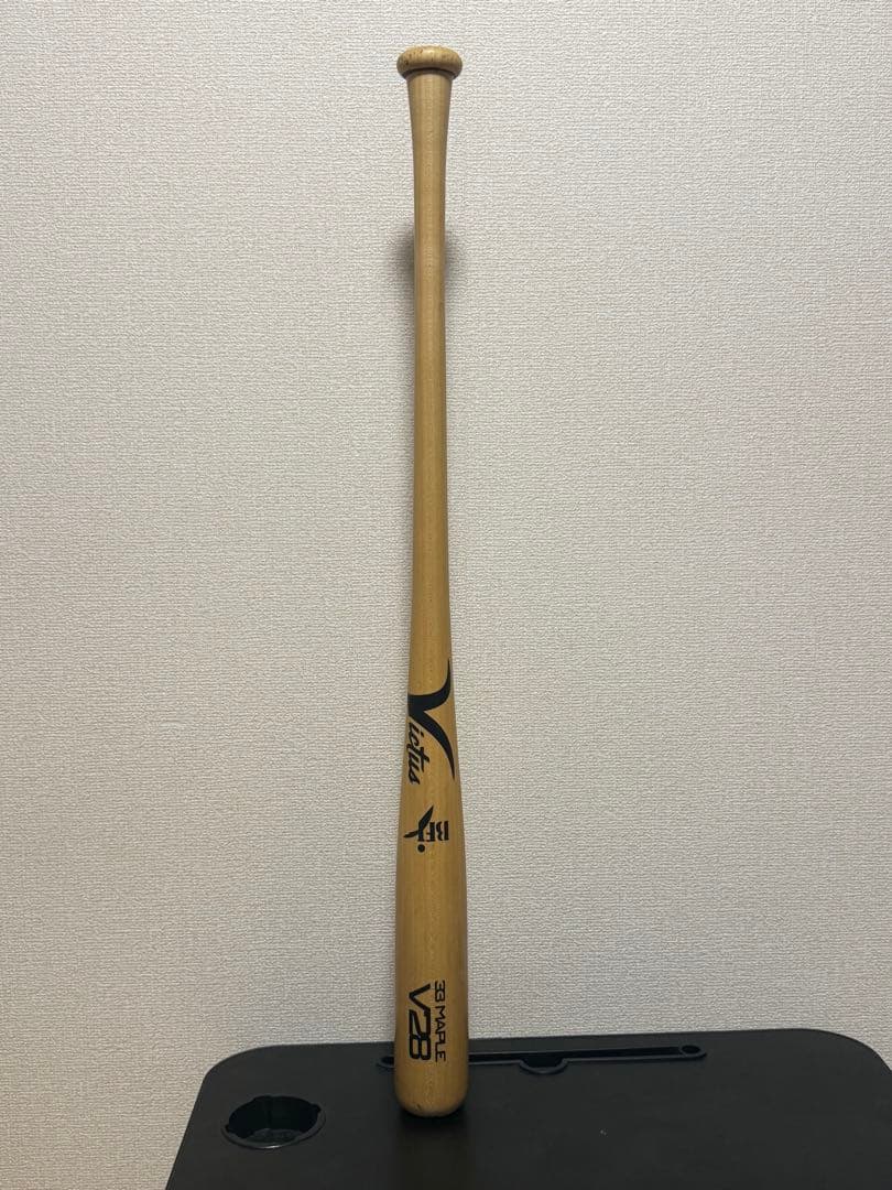 Victus V28 木製バット 標準サイズ　84センチ　880kg