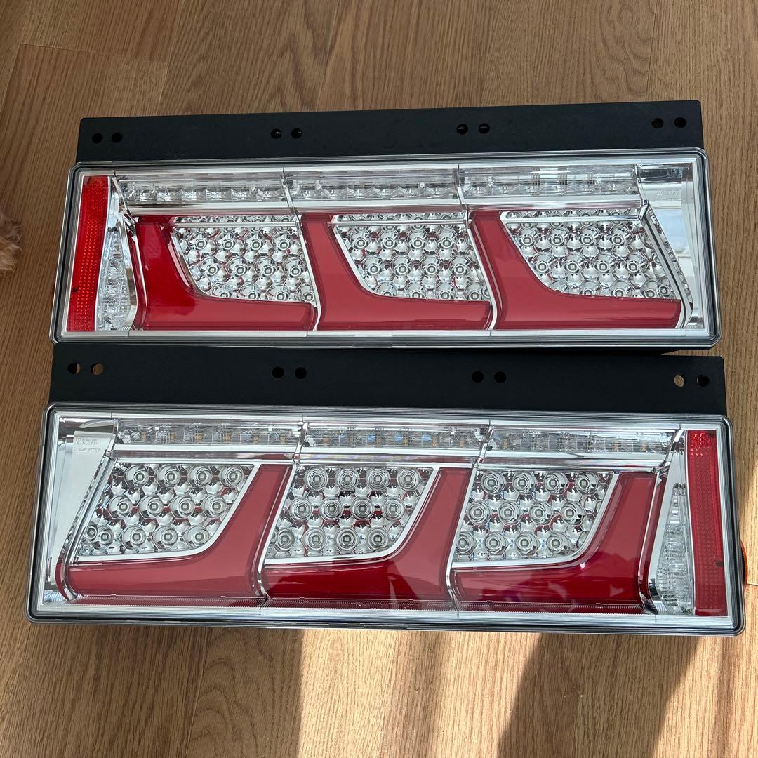 テールライト クリア/レッド 2個セット
