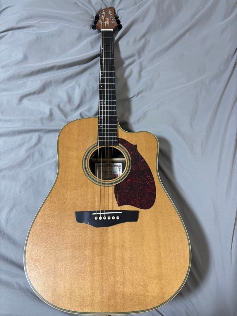 西野春平 アコースティックギター