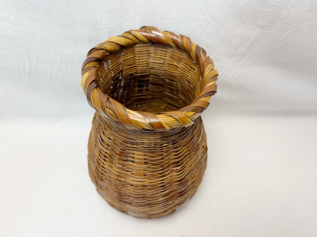 未使用 茶道具 轡 昭竹斎作 竹花入 花籠 竹おとし付き 刻印 茶室 元箱