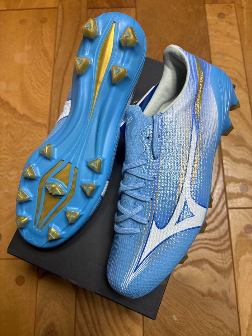 新品　超最新　激レア　限定品　ミズノ　ミズノ アルファ 3 JAPAN