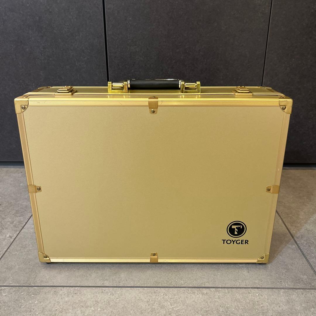 トイガー TOYGER CEO Storage アタッシュケース ゴールド